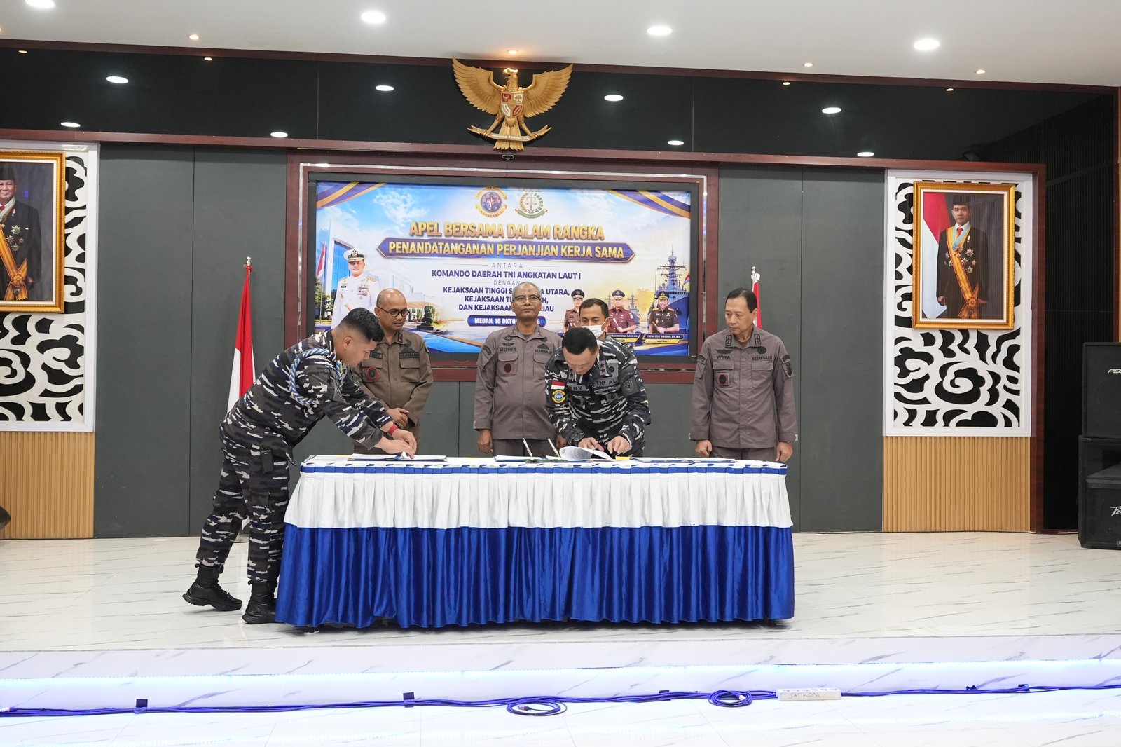 Kejati Sumatera Utara, Aceh Dan Kejati Riau Tandatangni Perjanjian Kerjasama Dengan TNI Angkatan Laut  KOMANDAN KOMANDO DAERAH TNI ANGKATAN LAUT (KODAERAL) I, KAJATI SUMUT, KAJATI RIAU DAN KAJATI ACEH PIMPIN APEL BERSAMA DI BELAWAN